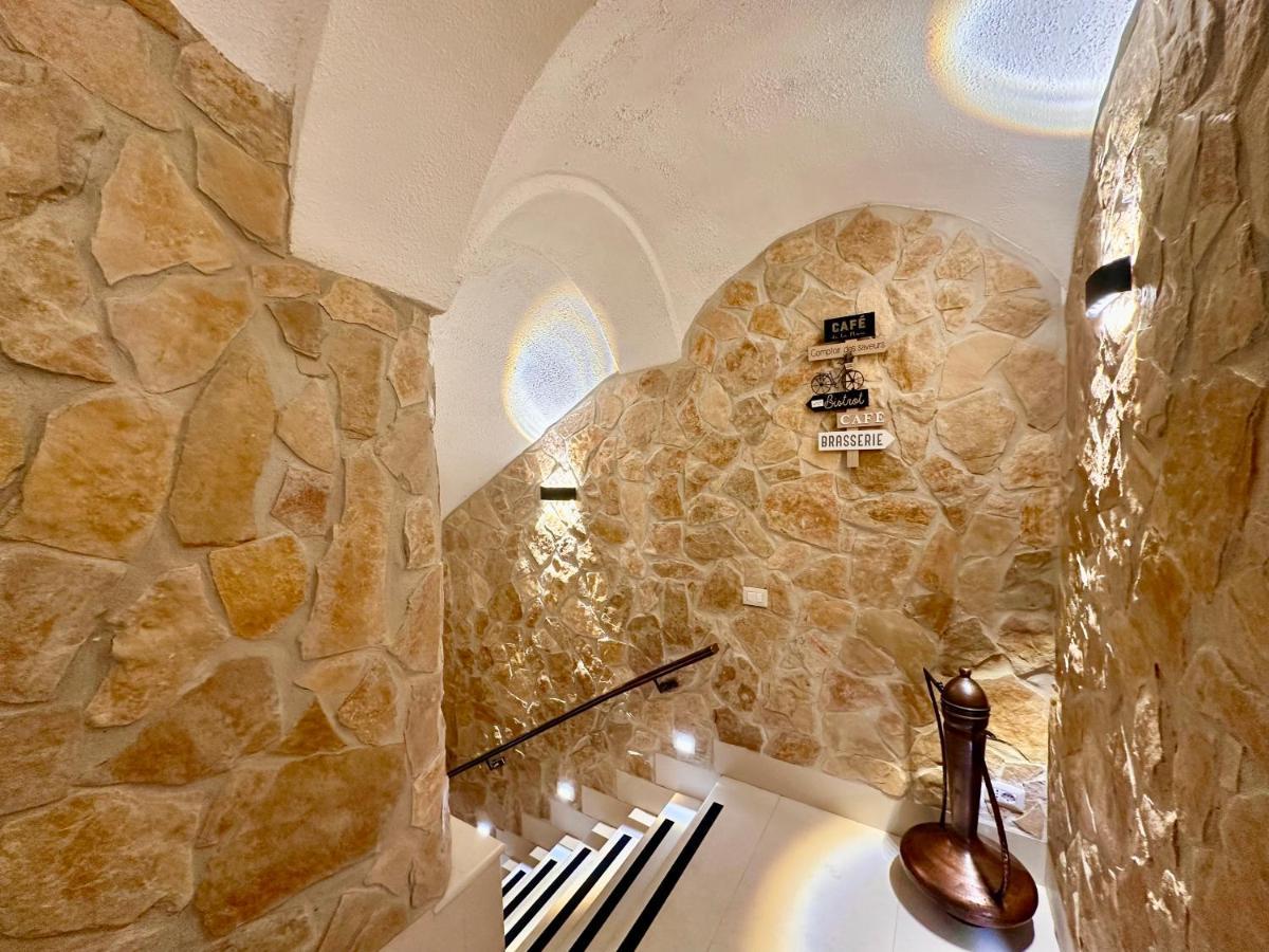 Hotel Window In The Stone Naples Extérieur photo