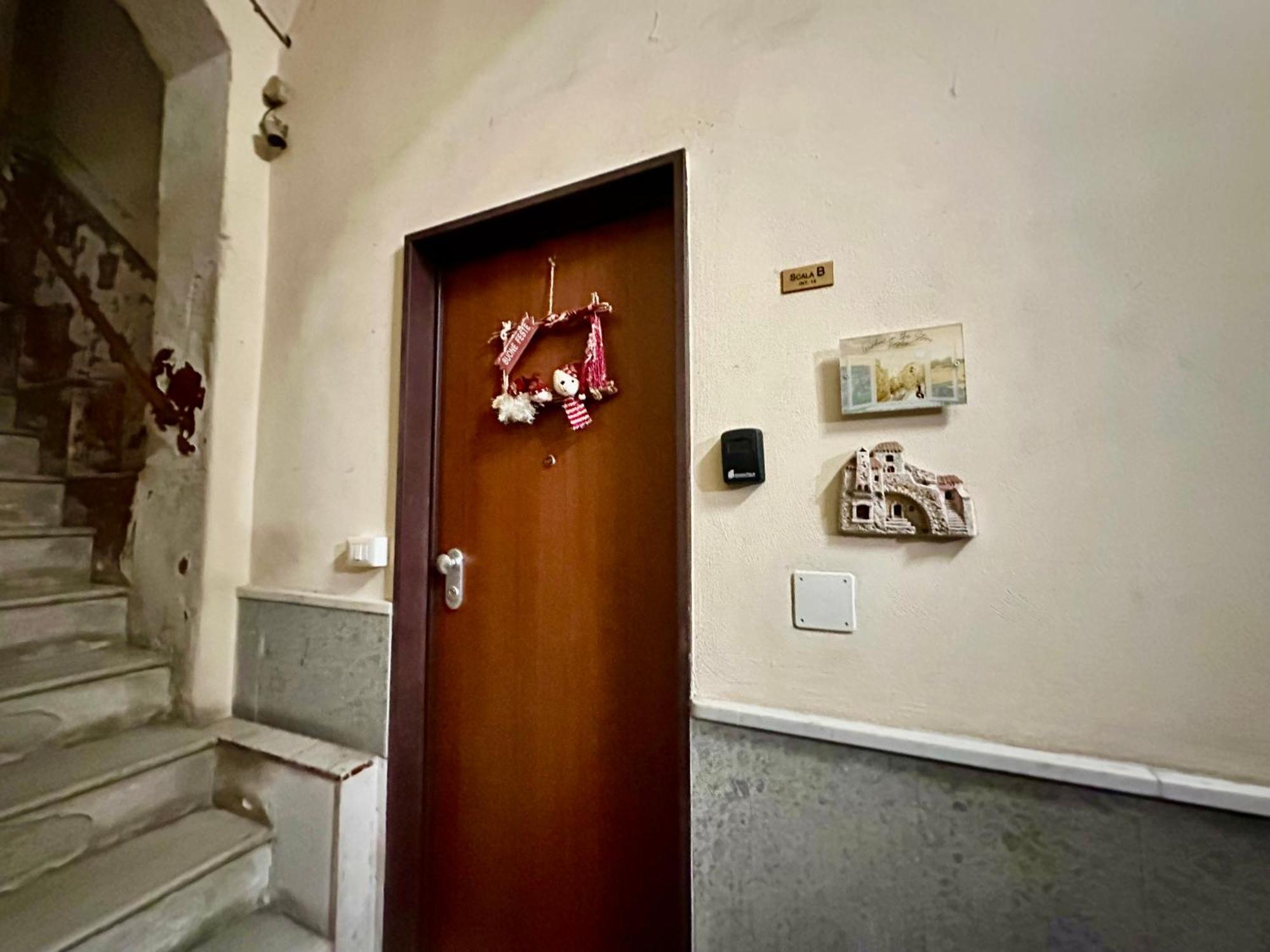Hotel Window In The Stone Naples Extérieur photo